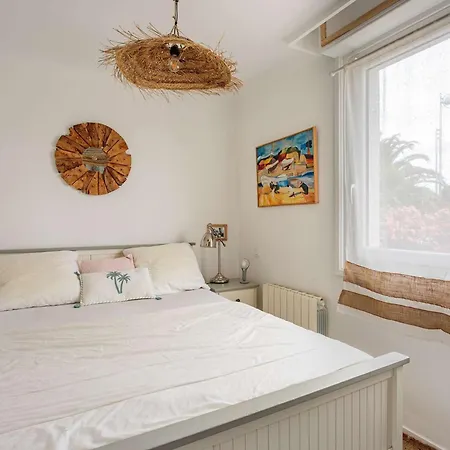 Apartment Avec Vue Sur Le Port, Parking, Proche